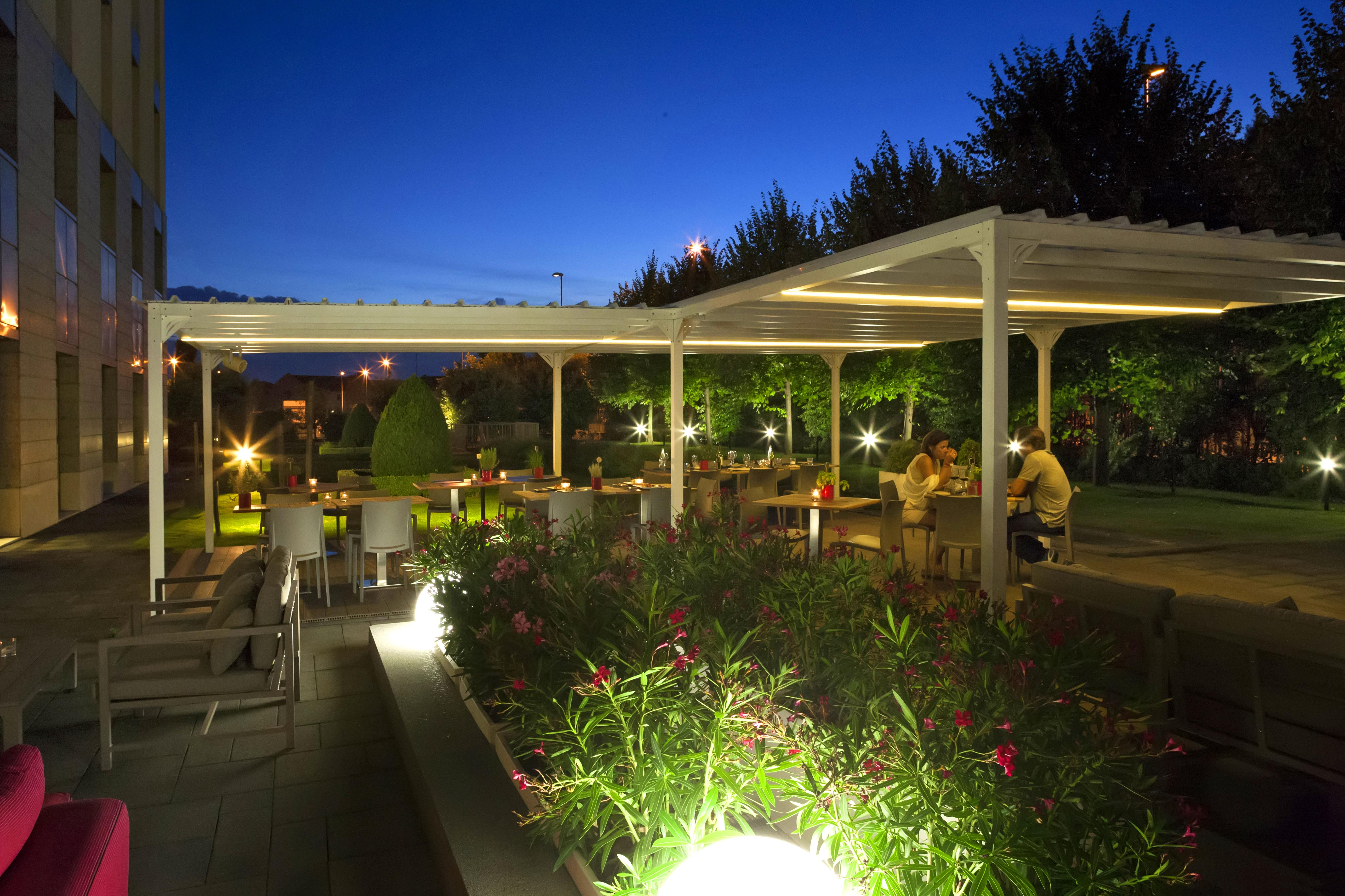 Hotel Litta Palace Lainate Esterno foto